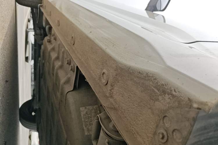 Used Wuling Hongguang MINIEV 2024 3rd Generation 215km Advanced Version Left Side Sill