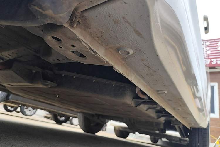 Used Wuling Hongguang MINIEV 2024 3rd Generation 215km Youth Edition Left Side Sill