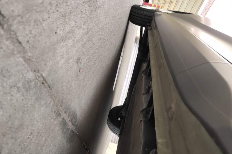Used Wuling Hongguang MINIEV 2024 3rd Generation 215km Advanced Version Left Side Sill