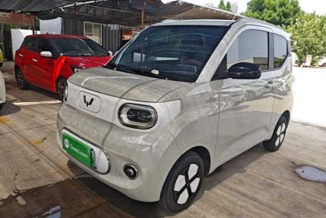 Używany Wuling Hongguang MINIEV 2024 3rd Generation 215km Advanced Version