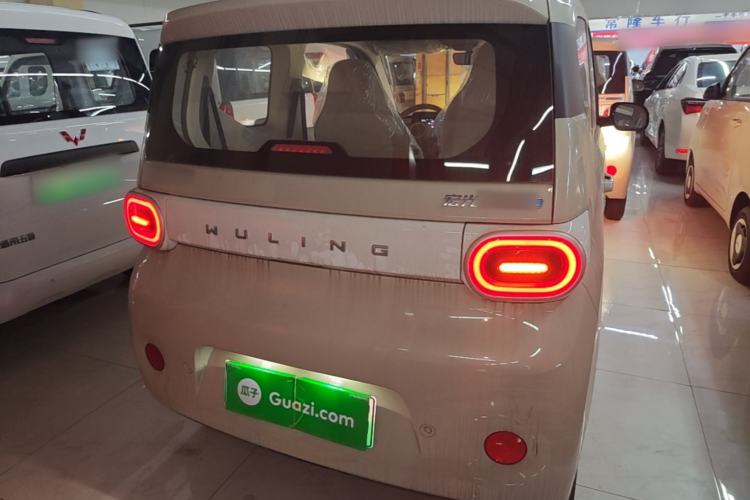 Used Wuling Hongguang MINIEV 2024 3rd Generation 215km Youth Edition Rear