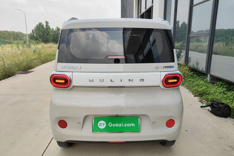 Used Wuling Hongguang MINIEV 2024 3rd Generation 215km Advanced Version Rear