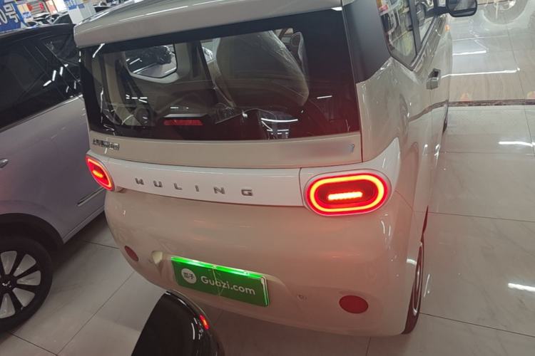 Used Wuling Hongguang MINIEV 2024 3rd Generation 215km Youth Edition Rear