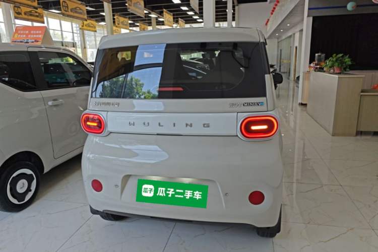 Used Wuling Hongguang MINIEV 2024 3rd Generation 215km Youth Edition Rear
