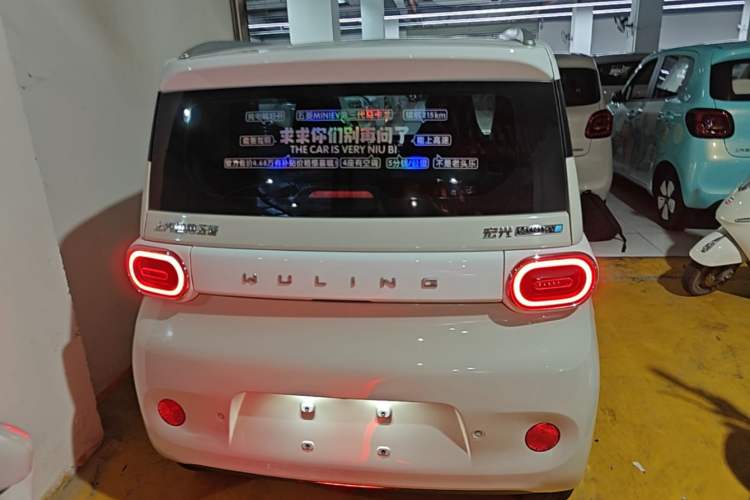 Used Wuling Hongguang MINIEV 2024 3rd Generation 215km Advanced Version Rear