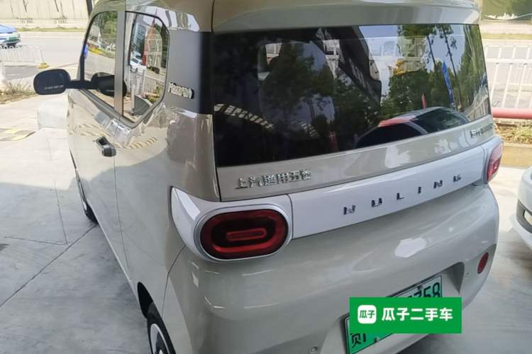 Used Wuling Hongguang MINIEV 2024 3rd Generation 215km Youth Edition Rear Left 45 Deg