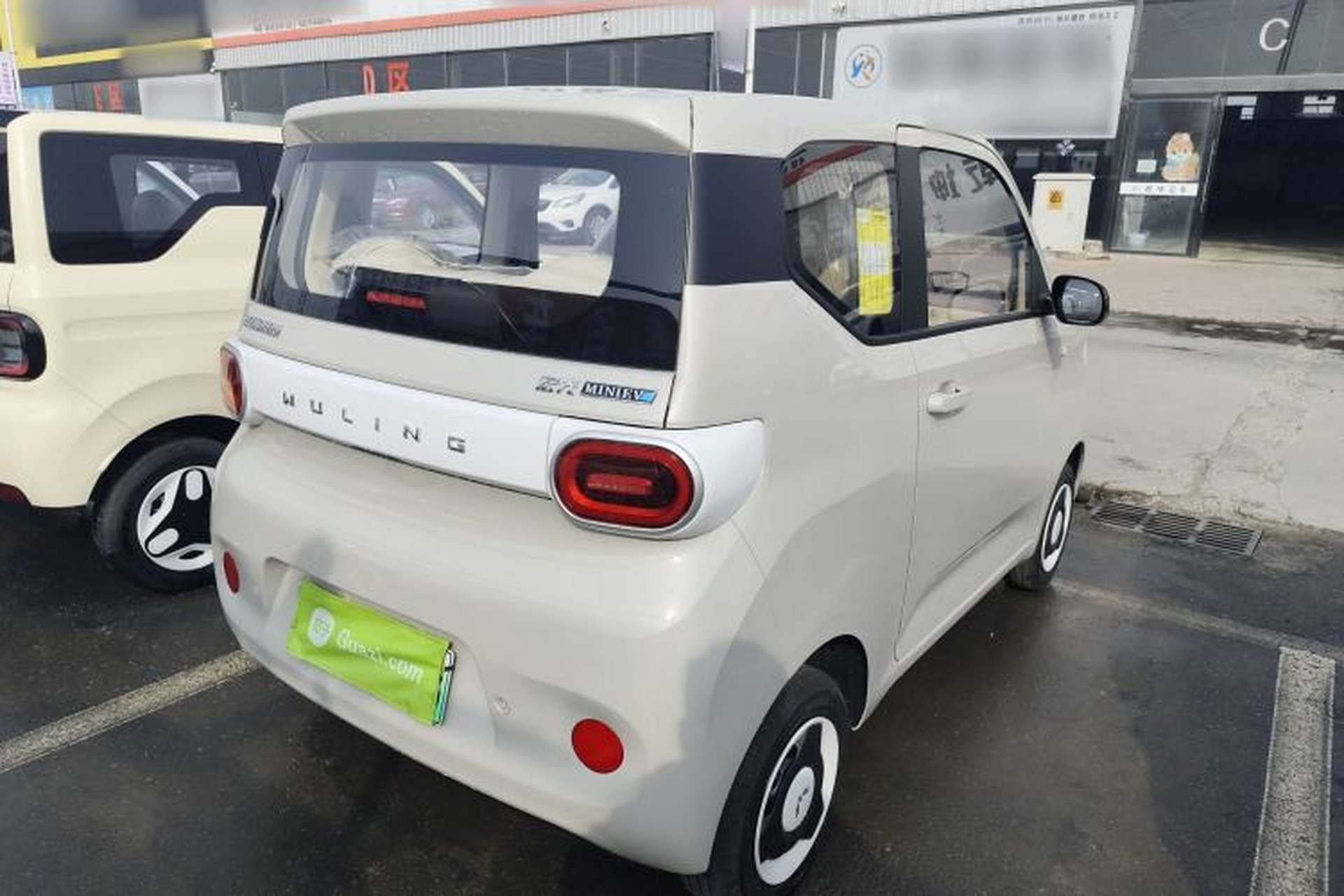 Used Wuling Hongguang MINIEV 2024 3rd Generation 215km Youth Edition Rear Right 45 Deg