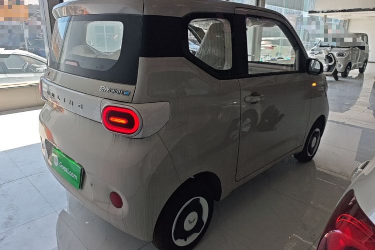 Used Wuling Hongguang MINIEV 2024 3rd Generation 215km Youth Edition Rear Right 45 Deg