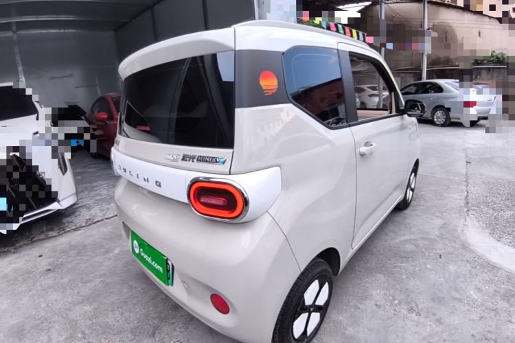 Used Wuling Hongguang MINIEV 2024 3rd Generation 215km Advanced Version Rear Right 45 Deg