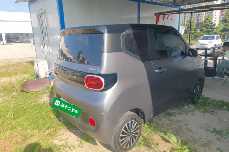 Used Wuling Hongguang MINIEV 2024 3rd Generation 215km Youth Edition Rear Right 45 Deg