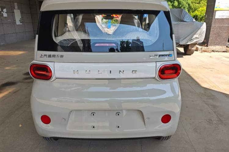 Used Wuling Hongguang MINIEV 2024 3rd Generation 215km Youth Edition Rear