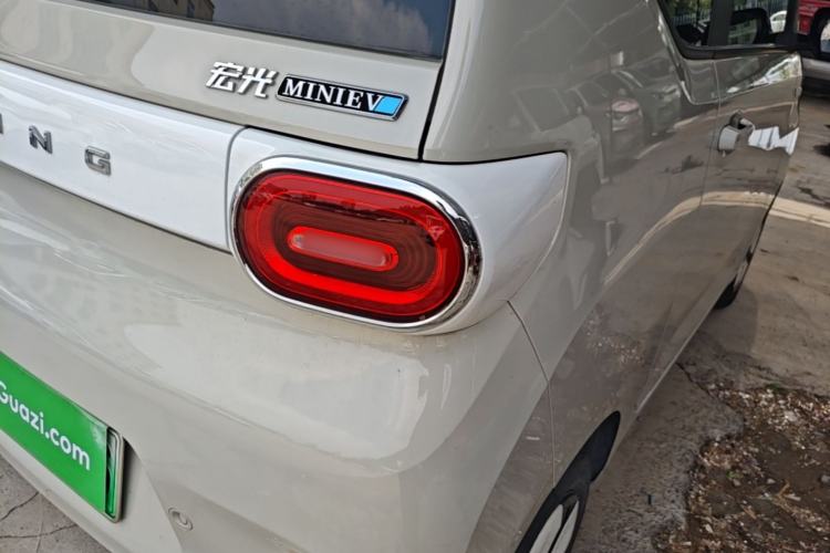 Used Wuling Hongguang MINIEV 2024 3rd Generation 215km Advanced Version Right Rear Taillight