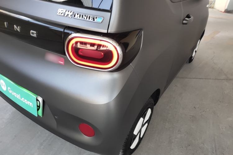 Used Wuling Hongguang MINIEV 2024 3rd Generation 215km Advanced Version Right Rear Taillight