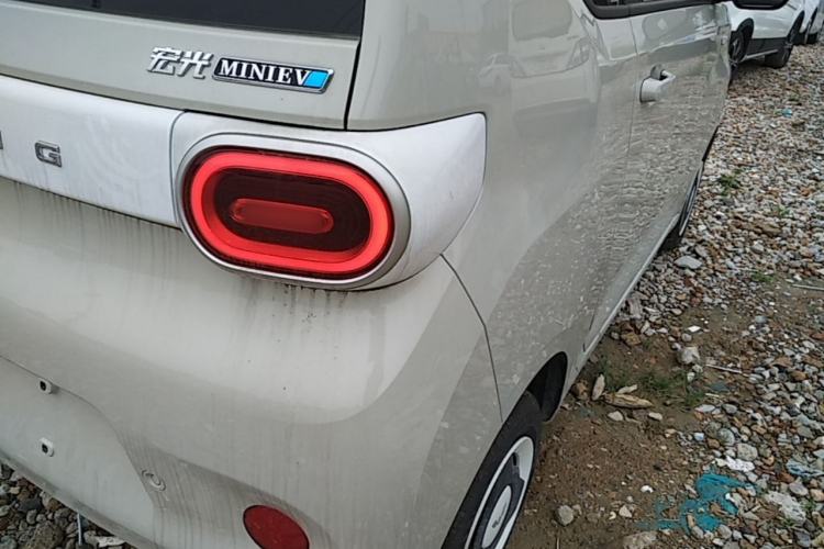 Used Wuling Hongguang MINIEV 2024 3rd Generation 215km Youth Edition Right Rear Taillight
