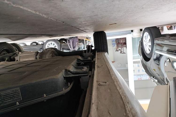 Used Wuling Hongguang MINIEV 2024 3rd Generation 215km Youth Edition Right Side Sill