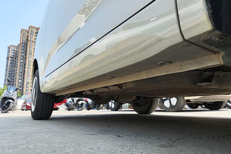 Used Wuling Hongguang MINIEV 2024 3rd Generation 215km Youth Edition Right Side Sill