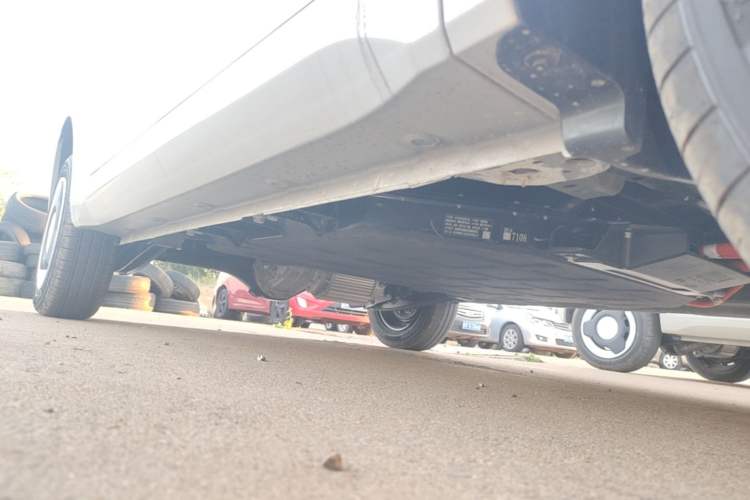 Used Wuling Hongguang MINIEV 2024 3rd Generation 215km Youth Edition Right Side Sill