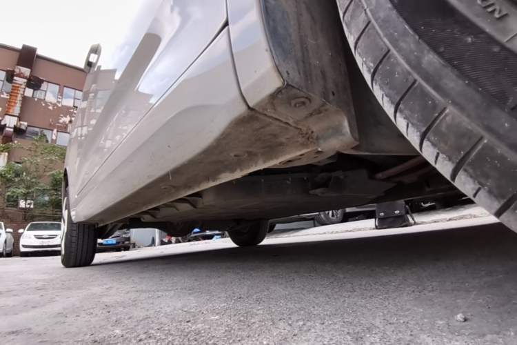 Used Wuling Hongguang MINIEV 2024 3rd Generation 215km Advanced Version Right Side Sill