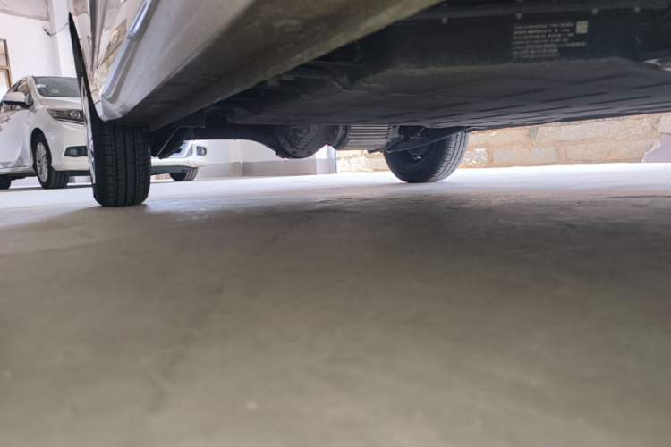 Used Wuling Hongguang MINIEV 2024 3rd Generation 215km Advanced Version Right Side Sill
