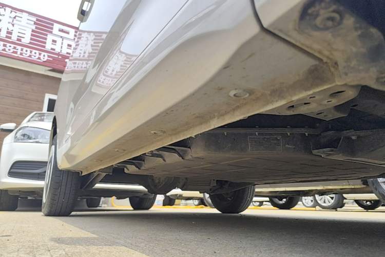 Used Wuling Hongguang MINIEV 2024 3rd Generation 215km Youth Edition Right Side Sill