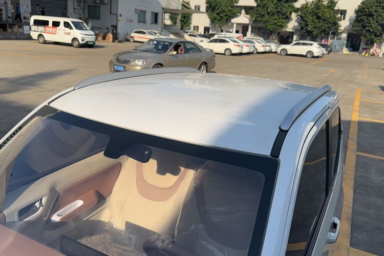 Used Wuling Hongguang MINIEV 2024 3rd Generation 215km Advanced Version Roof