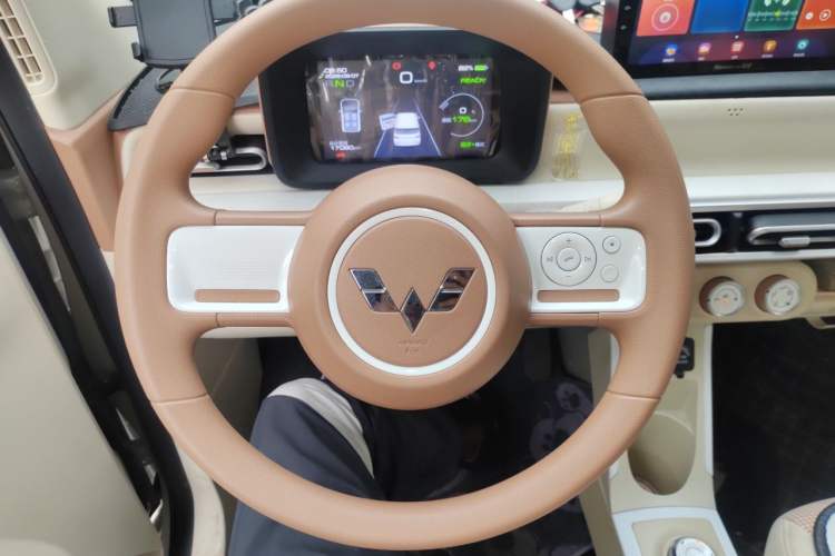 Used Wuling Hongguang MINIEV 2024 3rd Generation 215km Youth Edition Steering Wheel
