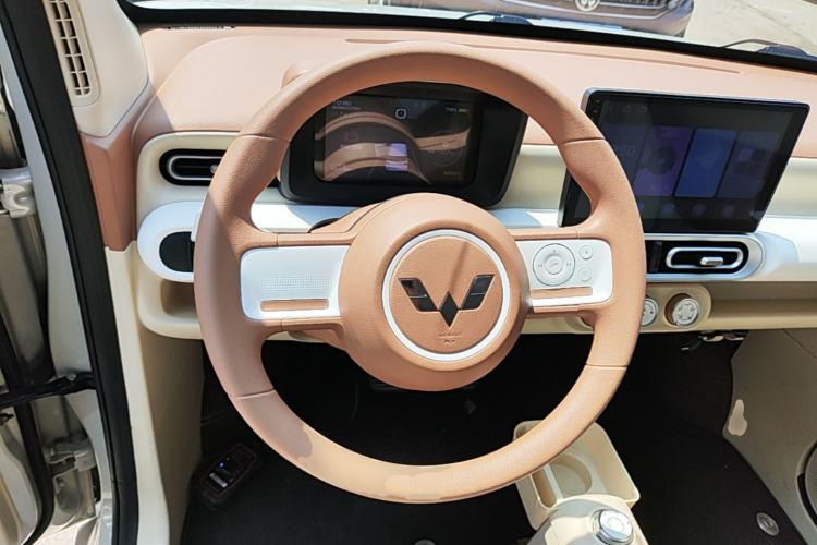 Used Wuling Hongguang MINIEV 2024 3rd Generation 215km Youth Edition Steering Wheel