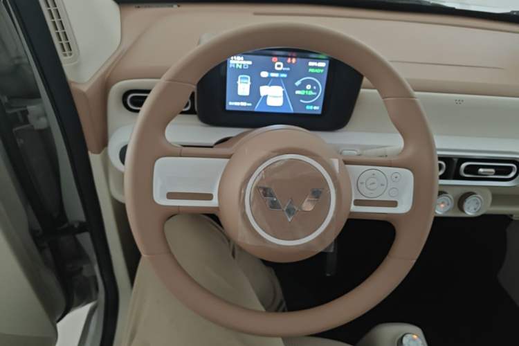 Used Wuling Hongguang MINIEV 2024 3rd Generation 215km Youth Edition Steering Wheel