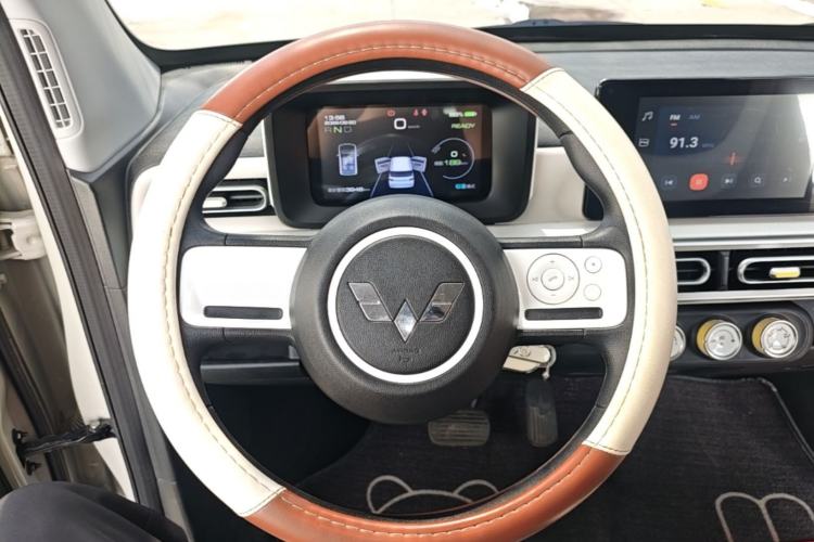 Used Wuling Hongguang MINIEV 2024 3rd Generation 215km Advanced Version Steering Wheel