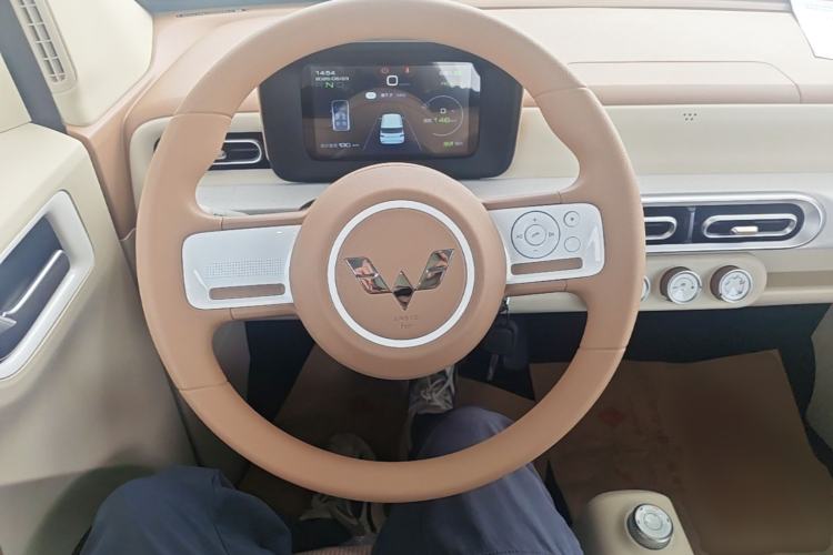 Used Wuling Hongguang MINIEV 2024 3rd Generation 215km Youth Edition Steering Wheel