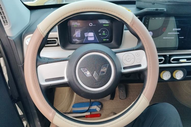 Used Wuling Hongguang MINIEV 2024 3rd Generation 215km Youth Edition Steering Wheel