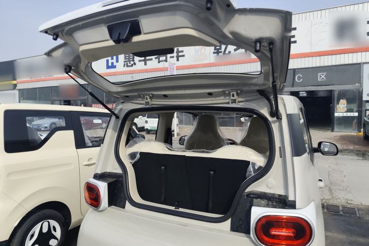 Used Wuling Hongguang MINIEV 2024 3rd Generation 215km Youth Edition Trunk