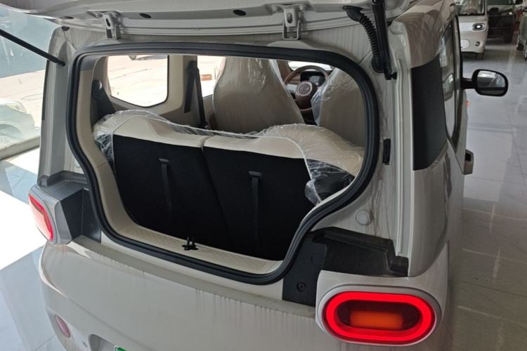 Used Wuling Hongguang MINIEV 2024 3rd Generation 215km Youth Edition Trunk