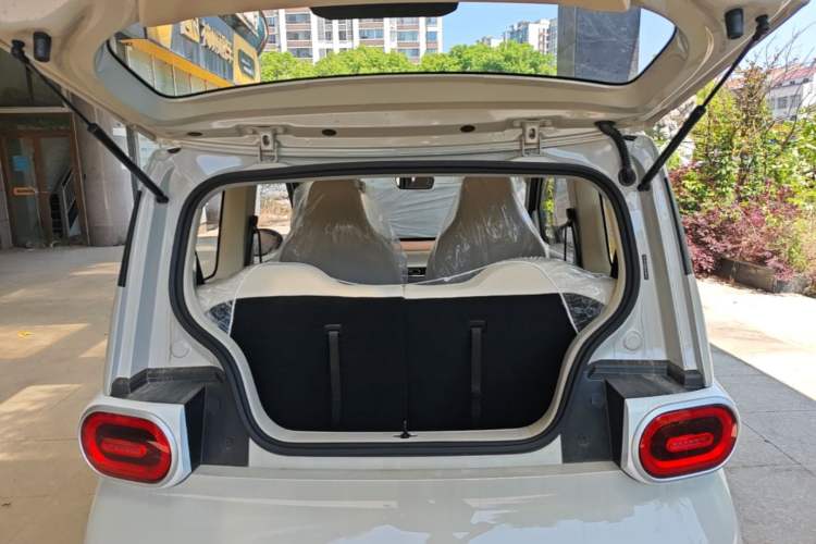 Used Wuling Hongguang MINIEV 2024 3rd Generation 215km Youth Edition Trunk
