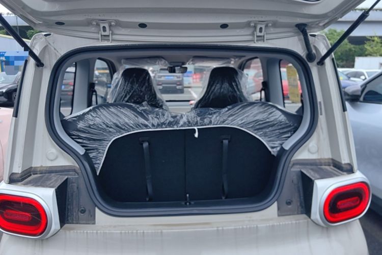 Used Wuling Hongguang MINIEV 2024 3rd Generation 215km Youth Edition Trunk