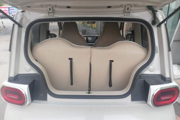 Used Wuling Hongguang MINIEV 2024 3rd Generation 215km Advanced Version Trunk