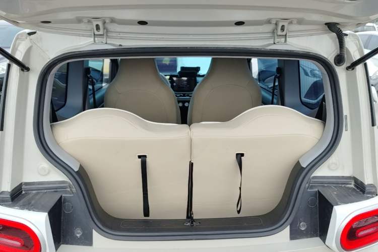 Used Wuling Hongguang MINIEV 2024 3rd Generation 215km Youth Edition Trunk