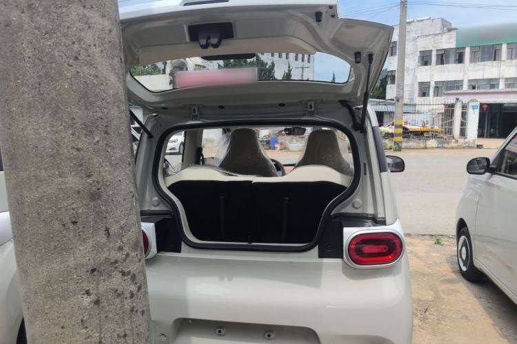 Used Wuling Hongguang MINIEV 2024 3rd Generation 215km Youth Edition Trunk
