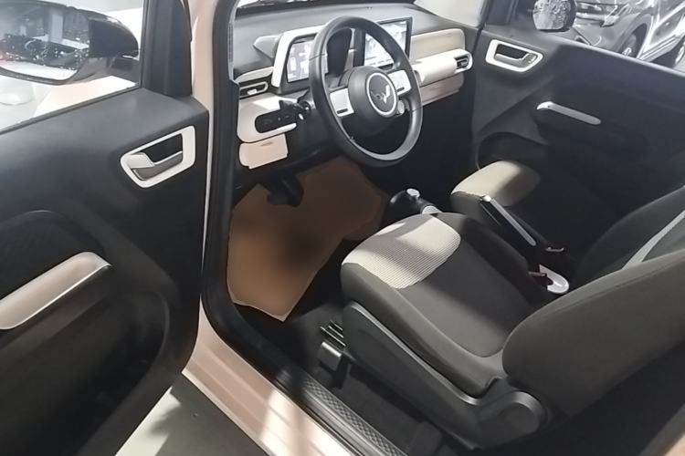 Used Wuling Hongguang MINIEV 2024 3rd Generation 215km Youth Edition Driver Seat