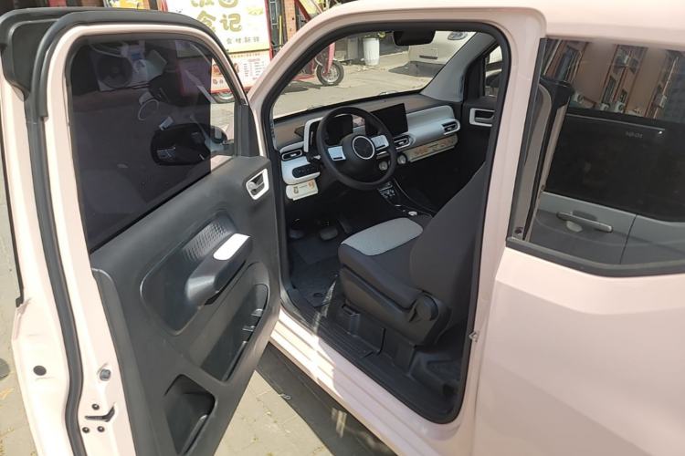 Used Wuling Hongguang MINIEV 2024 3rd Generation 215km Youth Edition Driver Seat