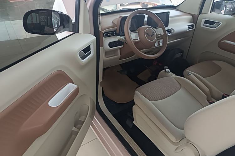 Used Wuling Hongguang MINIEV 2024 3rd Generation 215km Advanced Version Driver Seat