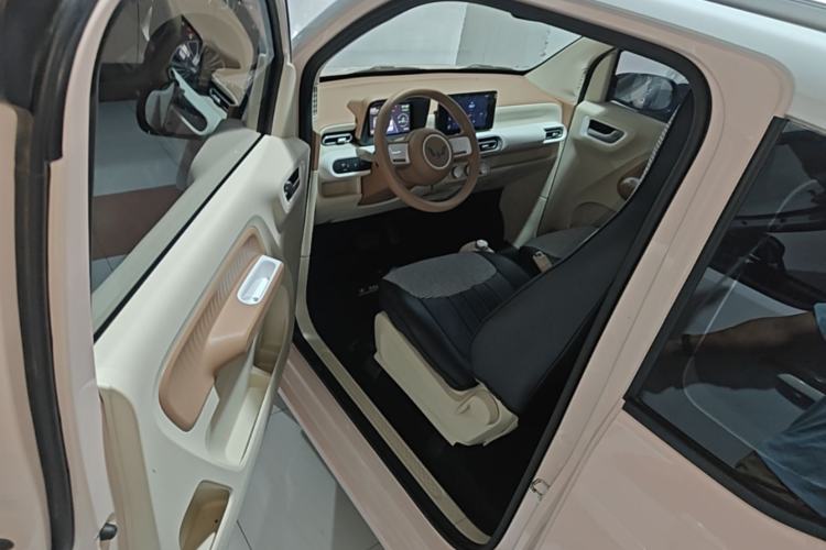 Used Wuling Hongguang MINIEV 2024 3rd Generation 215km Youth Edition Driver Seat