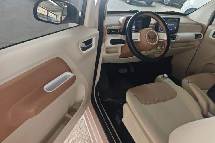 Used Wuling Hongguang MINIEV 2024 3rd Generation 215km Youth Edition Driver Seat