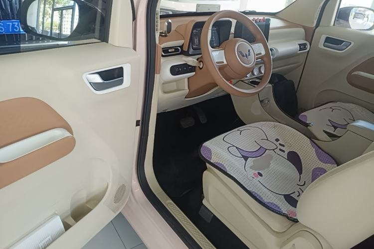 Used Wuling Hongguang MINIEV 2024 3rd Generation 215km Advanced Version Driver Seat