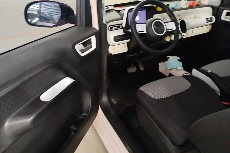 Used Wuling Hongguang MINIEV 2024 3rd Generation 215km Youth Edition Driver Seat
