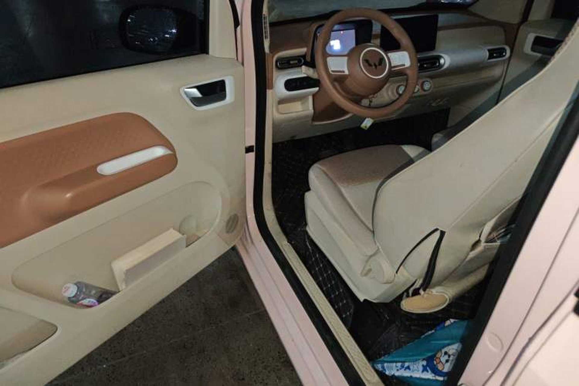 Used Wuling Hongguang MINIEV 2024 3rd Generation 215km Advanced Version Driver Seat