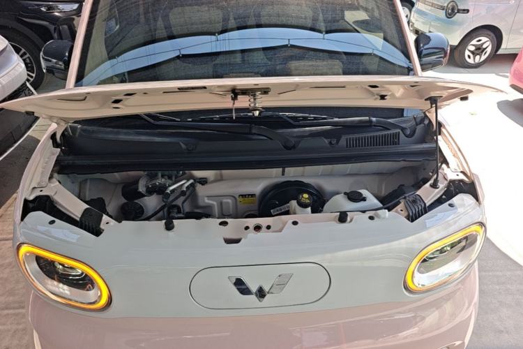 Used Wuling Hongguang MINIEV 2024 3rd Generation 215km Youth Edition Engine Bay