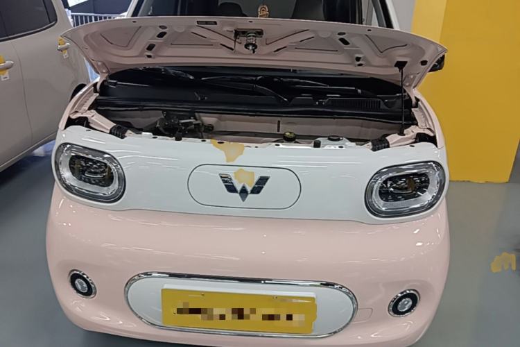 Used Wuling Hongguang MINIEV 2024 3rd Generation 215km Advanced Version Engine Bay