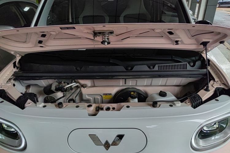 Used Wuling Hongguang MINIEV 2024 3rd Generation 215km Advanced Version Engine Bay