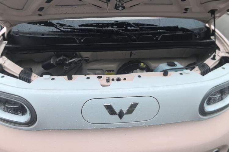 Used Wuling Hongguang MINIEV 2024 3rd Generation 215km Youth Edition Engine Bay